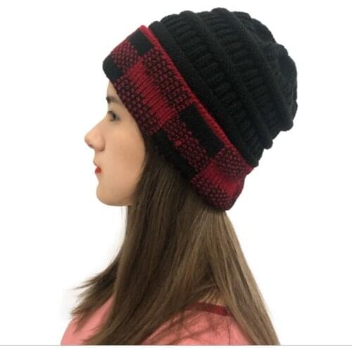 2020 New Winter Fashion Square Plaid Curling Knit Caps In Matching Colors for Men and Women
