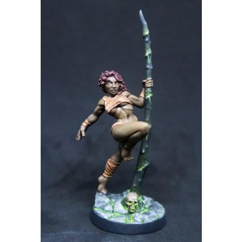 56mm Resin Model Kits Female Warrior Hunter Figure Unpainted No Color