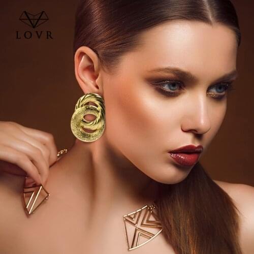 LOVR Fashion Gold Drop Earrings for Women Statement Big Geometric Metal Earring Womens Hanging Earrings 2019 Modern Jewelry