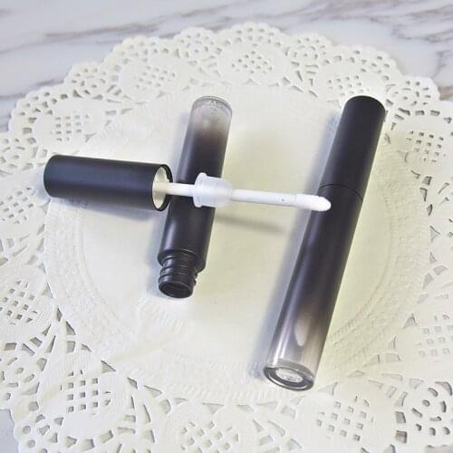 Hot 20pcs/Lot Mini 4.5ml Empty Plastic Black Lip Balm Gloss Tubes Bottle Containers Lipstick Fashion Cool Lip Tubes