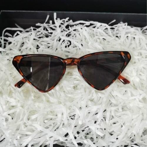 Cute Sexy Ladies Cat Eye Sunglasses 2020 Women Vintage Brand Black Sun Glasses for Women Female Oval Glasses UV400