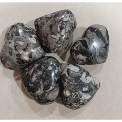 1pcs Natural Heart Shape Crystal Stones Sponge fossil heart Crystal Heart Crystal Healing Quartz DIY House Decoration