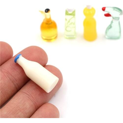 TOYZHIJIA New 5 Pieces Plastic Kitchen Bottles Dollhouse Miniature for Doll Accessories 1:12 Scale Toy Height 3cm