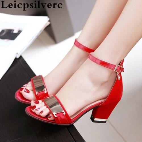 European and American ladies' sandals lacquer leather sequins fashionable red high heeled women sandals