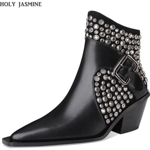 2020 Autumn Gorgeous Cow Leather Chelsea Boots Pointed Toe Crystal Buckle High Heels Streetwear Young Lady Fashion Ankle Boots