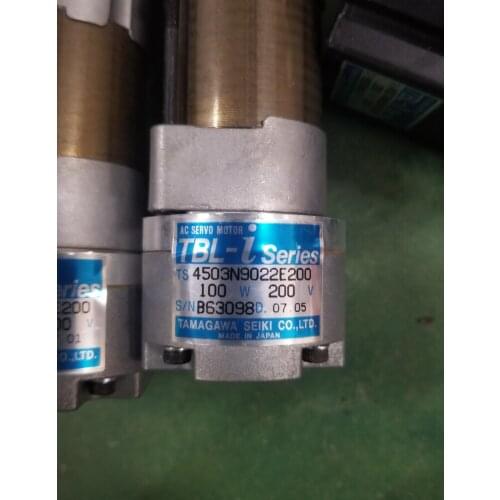 TS4503N9022E200 servo motor , used in good condition . 85% appearance new , good working , free shipping