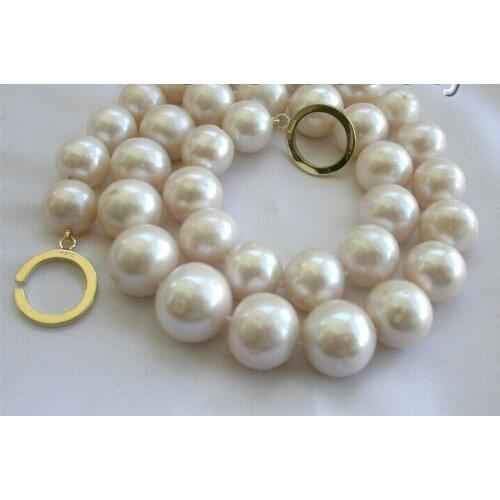 AAA wow big 11-12mm round white freshwater cultured pearl necklace 17.5INCH