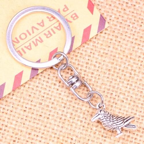 New Fashion Keychain 17x17mm bird parrot Pendants DIY Men Jewelry Car Key Chain Ring Holder Souvenir For Gift