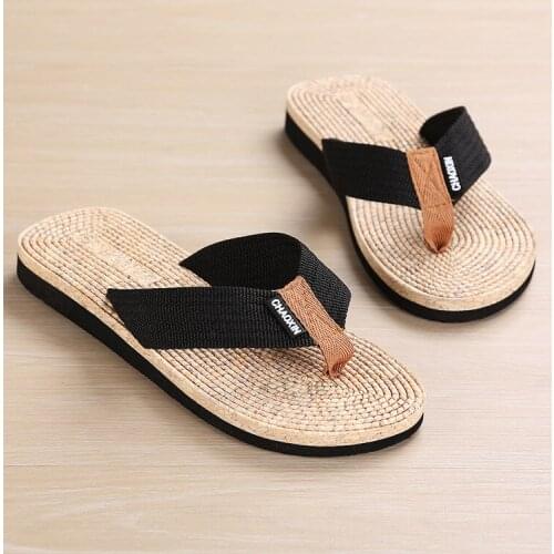 Flip-flops Mens New Beach Fashion Casual Large Size Mens Sandals and Slippers Summer Men Shoe Casual Mens Slippers
