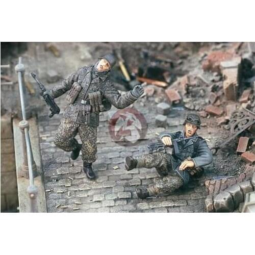 New Unassembled 1/35 Soldiers Shot in Firefight Resin Kit DIY Toys Unpainted resin model