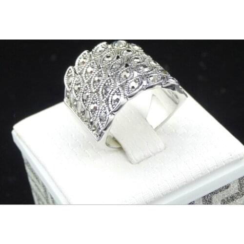 2021 New wholesale retro fashion jewelry jewelry unique Thailand ring ring for women Crystal From Swarovskis charm