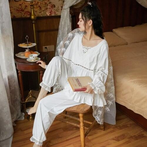 Long-sleeved Suit Womens Cotton Spring and Autumn Pajamas Retro Trousers Plus Size Palace Style Princess Lace Home Service