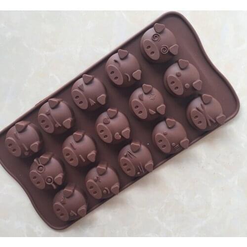 Currently Available Wholesale 15 Even Expression Pig Silicone Chocolate Mold Ice Tray Ice Making Mould XG653