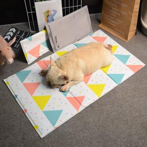 Pet Gel Ice Pad Dog Mat Summer Cooling Mat Pet Cage Cooling Pad Ice Silk Cold Feeling Mat Non-Slip Base