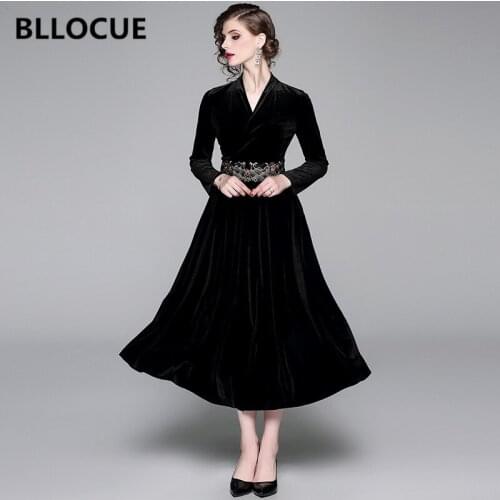 BLLOCUE High Quality 2019 Autumn Winter New Designer Runway Dress Women V-neck Slim Velvet Embroidery Stitching Party Dress
