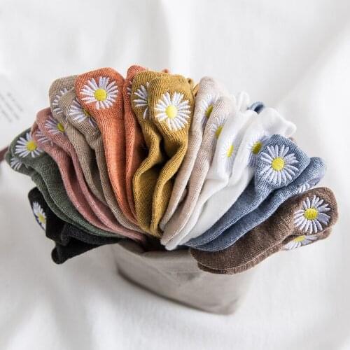 Ankle Socks Women 1 Pair DropshipHarajuku Kawaii Embroidery Daisy Women Socks Cotton Multicolor Chrysanthemum Retro Color