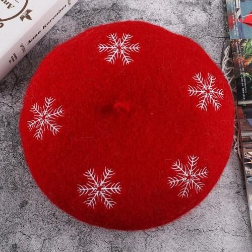 Wholesale women beret hat christmas hat wool warm painter hat snowflake embroidery beanie cap
