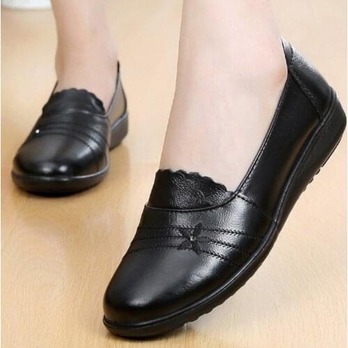 2020 new Mother shoes genuine leather flat shoes non-slip adult leather shoes ladies loafers flat shoes soft bottom non-slip
