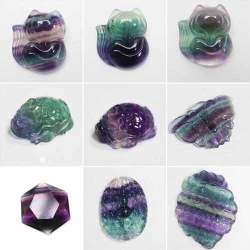 Natural Fluorite Quartz Crystal Stone Carved Rainbow Fluorite Fox Dragon Butterfly Healing Lucky Amulet Animal Carving Gift 1pc