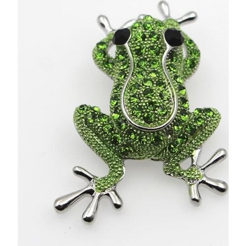 2021 New Christmas Gift Frog Brooch Pendant Sweater Chain Dual-use Fashion Jewelry Alloy Inlaid Crystal Ladies Gift Wholesale