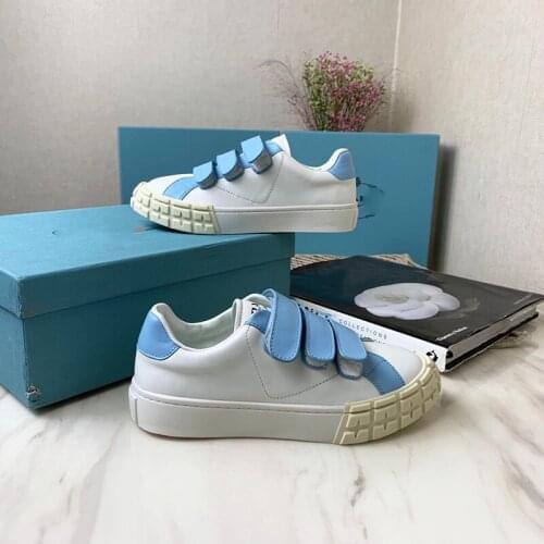 2021 New Skateboarding Shoes Women Running Shoes Outdoor Jogging High quality fabric Fashion element Student Boys and Girls