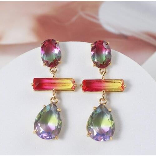 Simple drop-shaped translucent color matching gradient long earrings