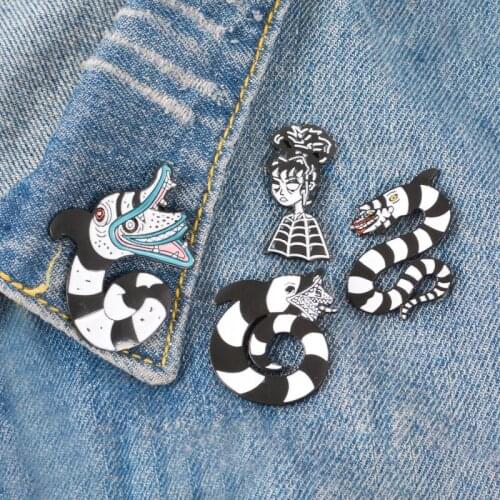 Scary Movie Brooch Collection Halloween Lapel Pins Dark Badges Horror Movie Fan Gift Accessories Goth Girls Jewelry