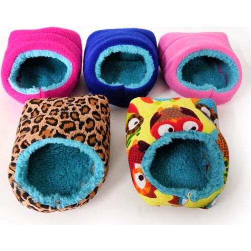 Color Random Cartoon Warm Cotton Slipper Shape Small Pet Squirrel Parrot Sugar Glider Cage Hamster Cage Bed House Hedgehog Nest