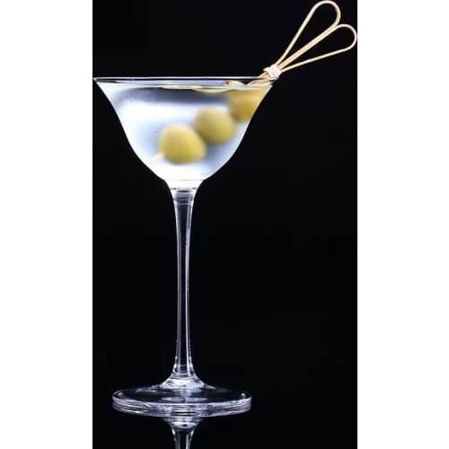 Ins Hot Elegant Lead Free Martini Glass Classical Margarita Glass Cups 150ml Cocktail Glass for Bar Restaurant Japanese Style