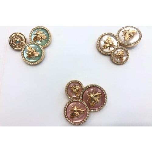 6pcs Retro Rhinestones Diamond Decor Metal Gold BEE Pink Blue Pearl Buttons for Clothing Coat Cardigan Sweater Sew Needlework