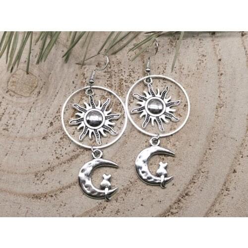 Moon Witch Earrings/Witches Jewellery/Witch Dangle Earrings/ earings fashion jewelry 2020 /Moon Goddess Jewelry