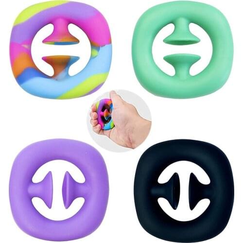1Pc Hand Expander Release Stress Finger Hand Grip Ring Home Gym Portable Fitness Equipment Kids Adults Antistress Toys