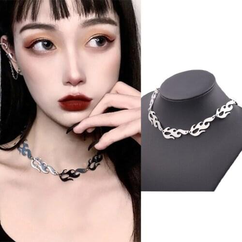 Fashion Necklaces Cool Harajuku Hip-hop Flame Clavicle Necklace Consecutive Flame Neutral Charm Chain Men Women Gift
