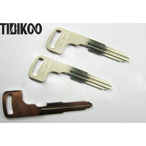 Smart Key Blade For Mitsubishi Outlander Lancer ASX Grandis Pajero Smart Card Emergency Small key blade