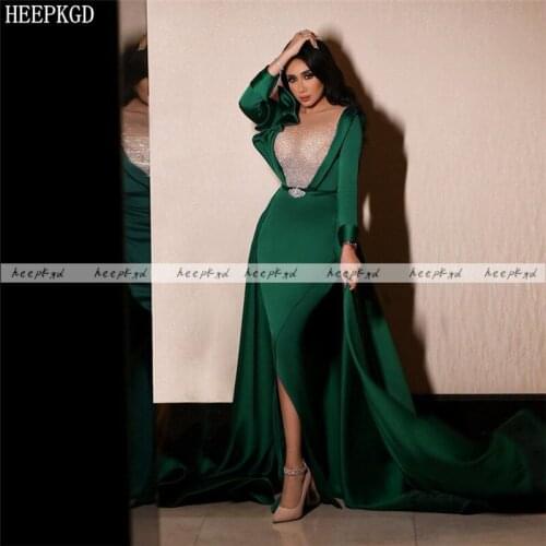 Long Sleeves Green Saudi Arabic Evening Dress Shiny Beads Satin Detachable Train Plus Size Prom Gowns Special Occasion Dresses