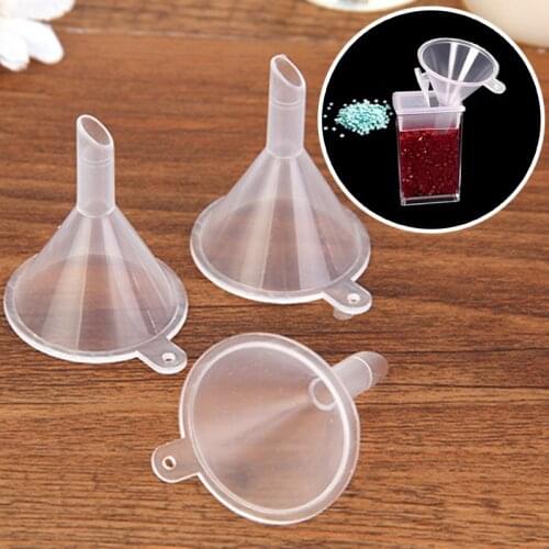 Diamond Painting Tools for Beads Preservation Home Handwork Practical Mini Plastic Funnel for Diamond Painting Embroidery