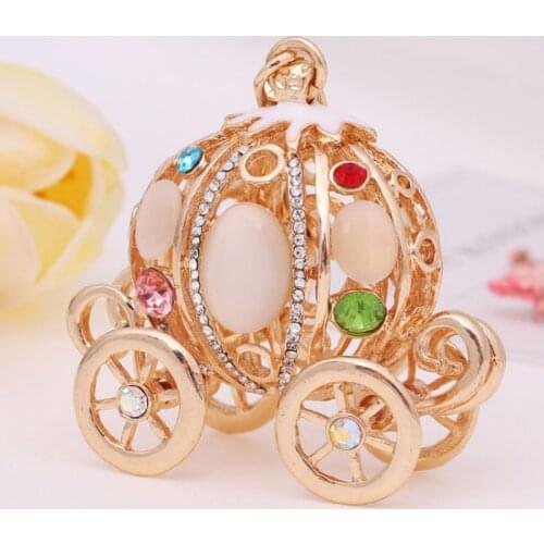 Fashion Lovely Princess Pumpkin Car Keychain Crystal Key Holder Female Rhinestone for Women Jewelry Key Chain GL5032