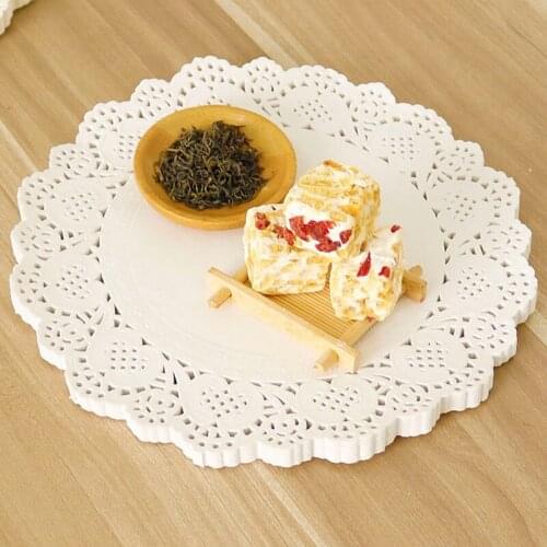 7.5inch White Paper Doilies Christmas Table Decorative Cake Doily Holder For Party Wedding Baker Deco Table Home Decor