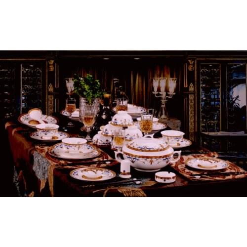 2021 Fashion European Luxury Ceramic Tableware Dish Set 56 Tableware Home Bowl Bone China Wedding Gift Household Dinnerware Sets