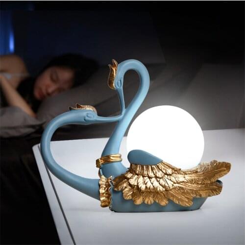 European Pink Swan Table Lamps Bedroom Bedside Wedding Gift Deco Princess Room Study Desk Night Lights Home Retro Art Fixtures