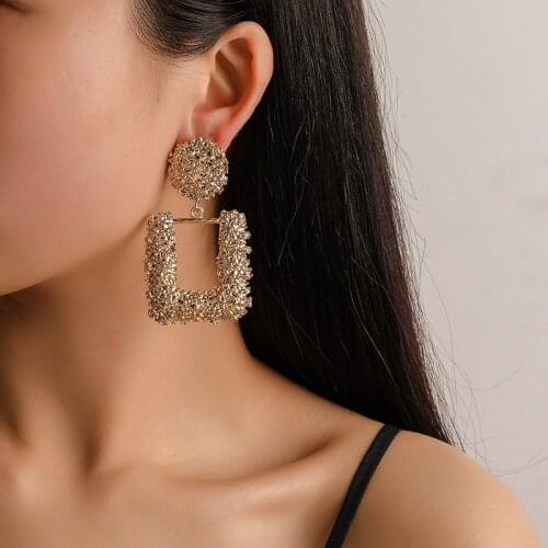 Big Geometric Charm Vintage Clip on Earring for Women Fashion Jewelry 2019 Modern Fashion Women Jewelry