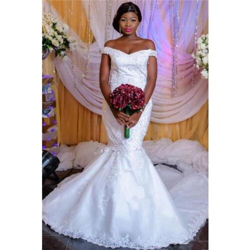 Vestidos De Novia Off the Shoulder Mermaid Wedding Dresses Sweep Train IIIsion Back Lace Vintage Bridal Gowns with Buttons