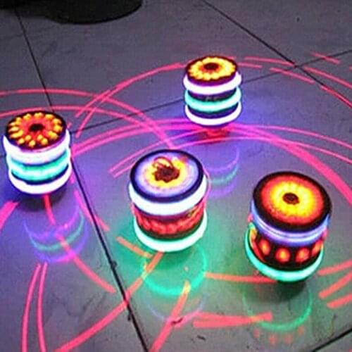 1pcs Wooden Luminous Music Gyro Imitation LED Light Spinning Top Laser Wood GyroName Colorful Lights Plus Line Flash Music Gyros
