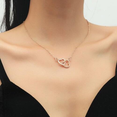 Fashion Trend Double Peach Heart Necklace for Women Metal Gold Silver Color Heart-shaped Connecting Pendant Clavicle Chain