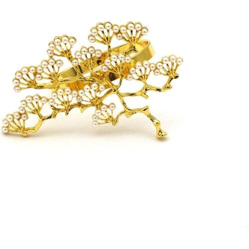 Metal alloy pine tree pearl flower napkin ring Western food tabletop decoration etiquette decorations for hotel wedding parties