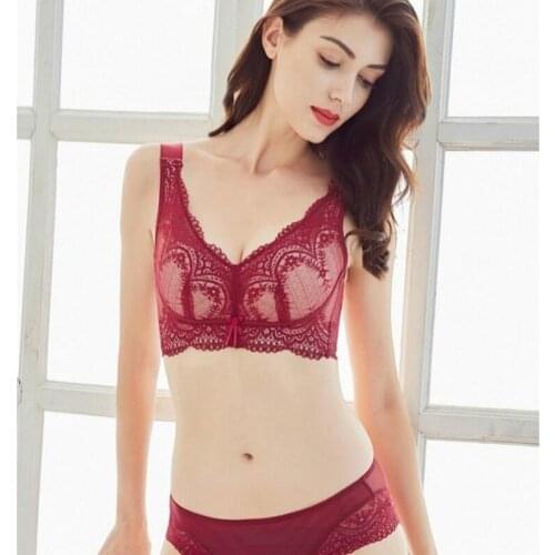 Womens Sexy Underwear Woman Flat Breast Gathered 3/4 Cup Bra Beautiful Back Without Steel Ring Lace Accessory Breast Bra