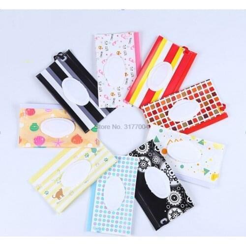 DHL 100pcs Eco-friendly Clean Wipes Carrying Case Wet Wipes Bag Extenter Clamshell Snap-strap Wipes Container