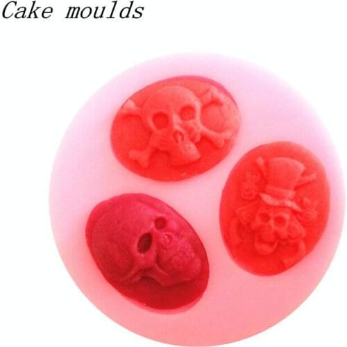 Wholesale Silicone mold K170 Mini skull shape Halloween decorations clay mold Fondant cake mold DIY tools