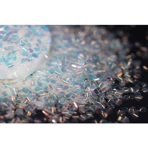 White Iridescent Color 2MM Fish Scale Glitter Mermaid Hexagon Sequin Flakes for DIY Glitter Nail Art Craft Gifts Decoration