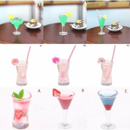 1:12 Doll House Triangle Cocktail Glass Dollhouse Miniature Accessories Colorful Glass Cup Goblet Bar Drinks